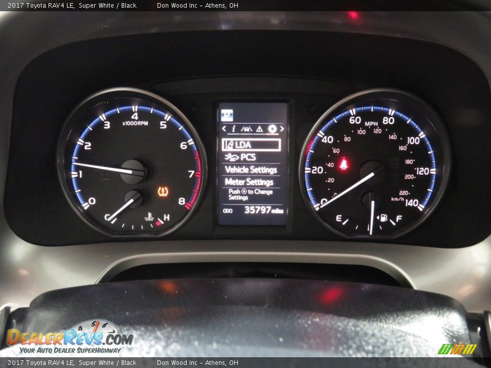 2017 Toyota RAV4 LE Super White / Black Photo #28
