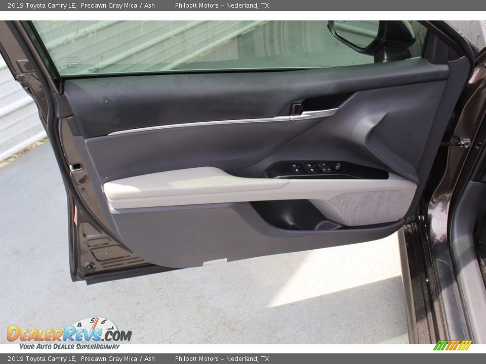 2019 Toyota Camry LE Predawn Gray Mica / Ash Photo #11