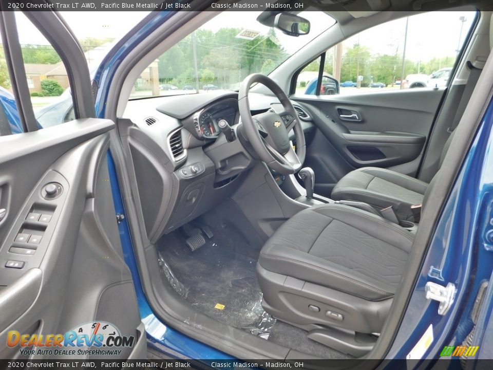 2020 Chevrolet Trax LT AWD Pacific Blue Metallic / Jet Black Photo #12