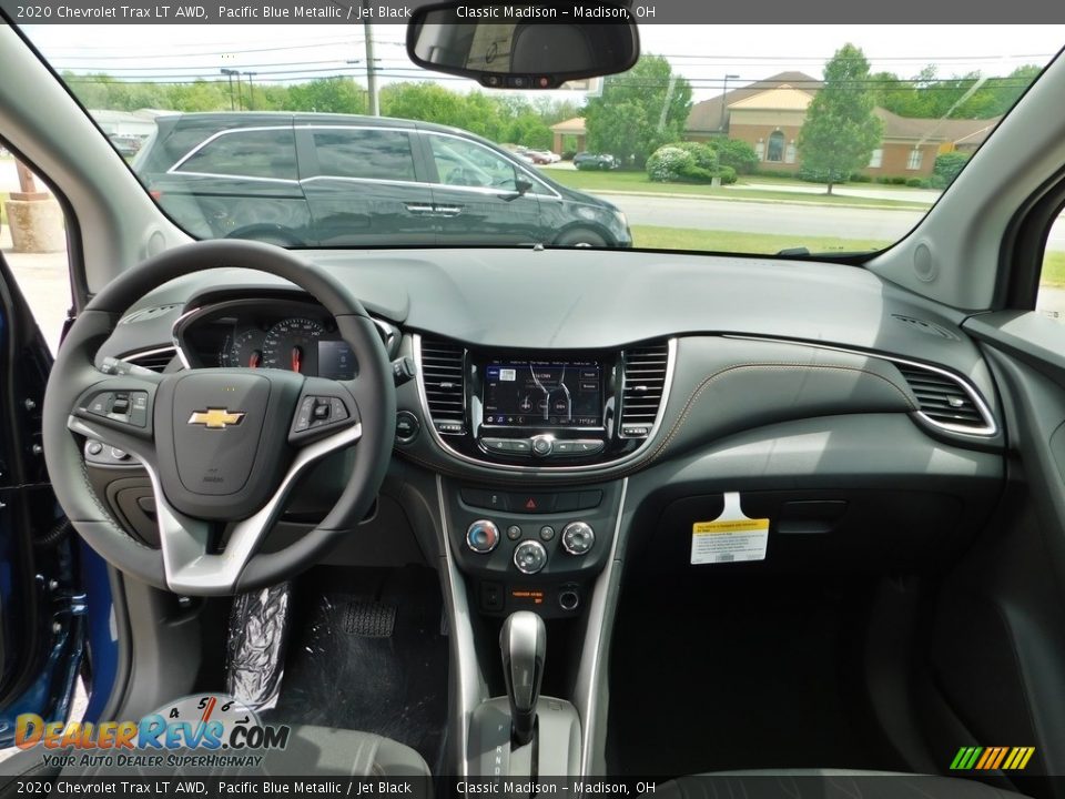 2020 Chevrolet Trax LT AWD Pacific Blue Metallic / Jet Black Photo #13