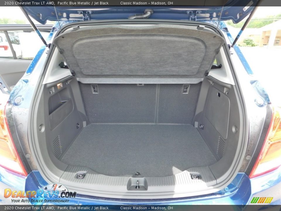 2020 Chevrolet Trax LT AWD Pacific Blue Metallic / Jet Black Photo #25