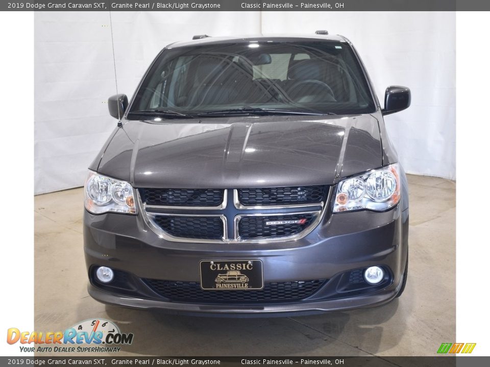 2019 Dodge Grand Caravan SXT Granite Pearl / Black/Light Graystone Photo #4