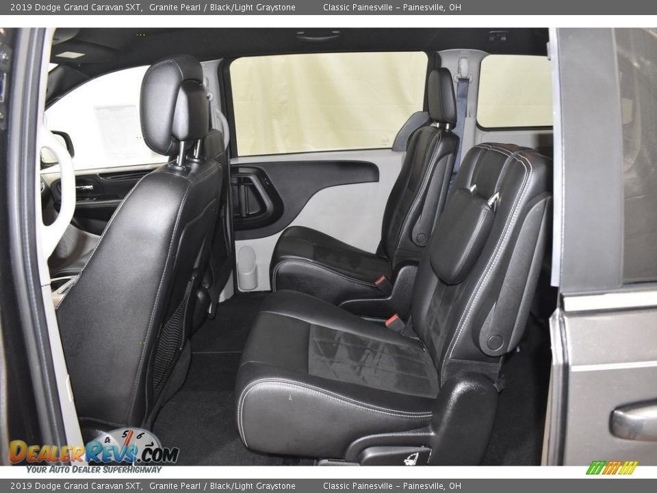 2019 Dodge Grand Caravan SXT Granite Pearl / Black/Light Graystone Photo #8