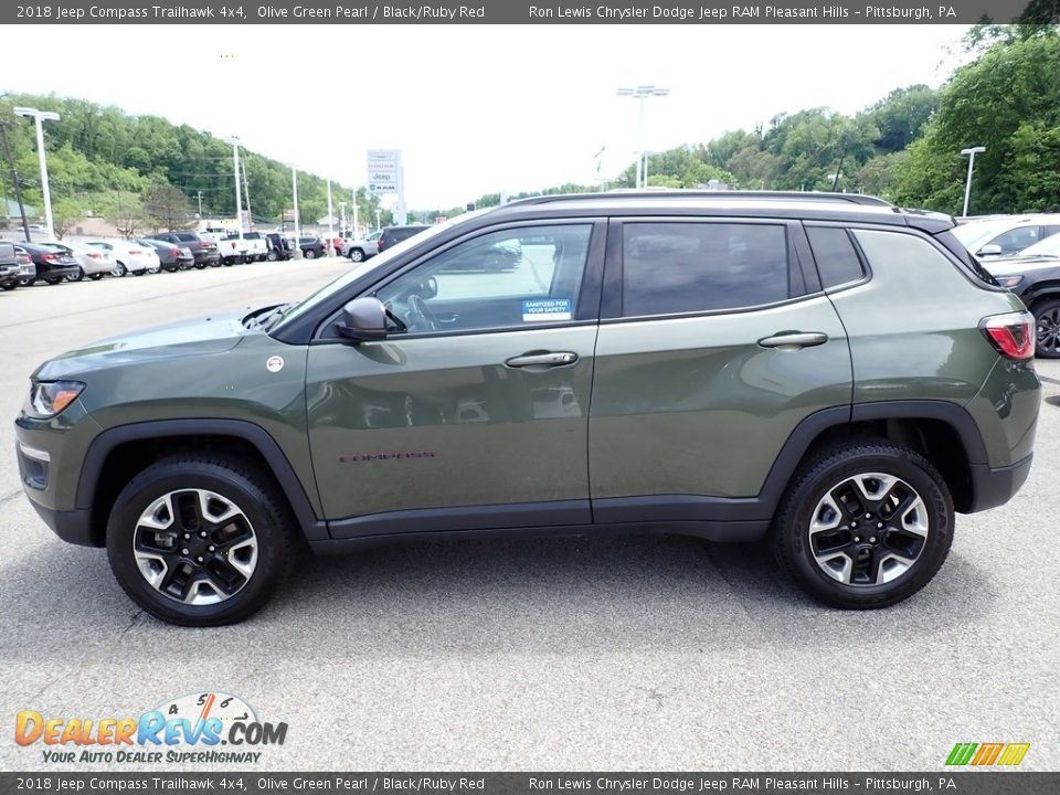 2018 Jeep Compass Trailhawk 4x4 Olive Green Pearl / Black/Ruby Red Photo #2