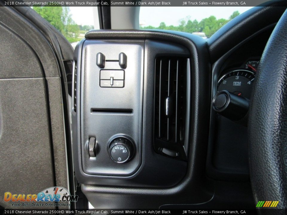 Controls of 2018 Chevrolet Silverado 2500HD Work Truck Regular Cab Photo #22