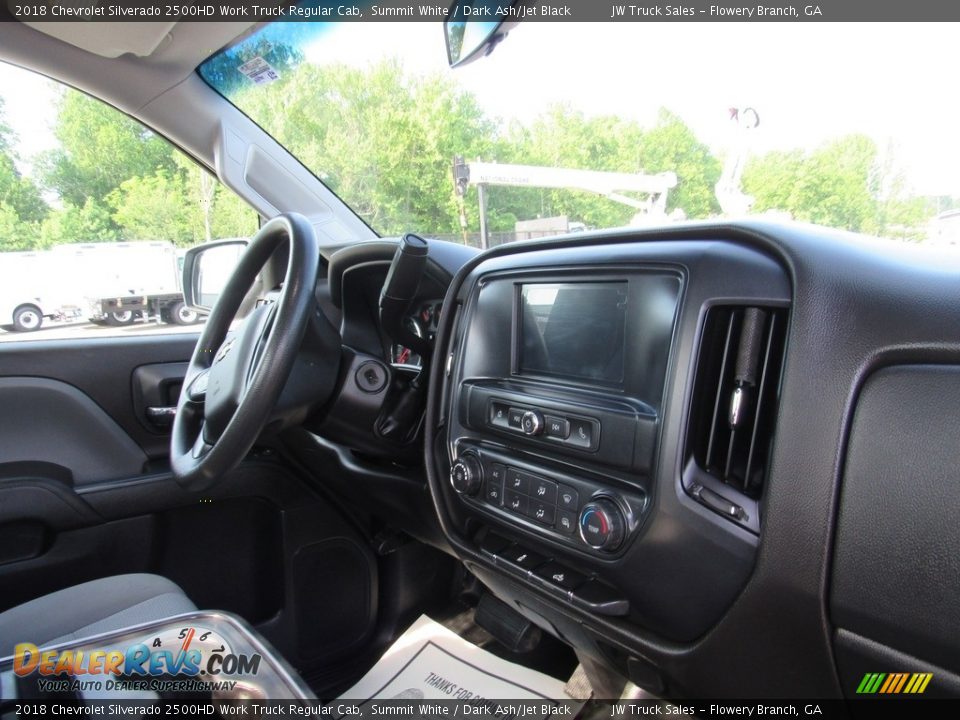 Controls of 2018 Chevrolet Silverado 2500HD Work Truck Regular Cab Photo #36