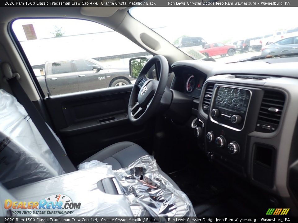 2020 Ram 1500 Classic Tradesman Crew Cab 4x4 Granite Crystal Metallic / Black Photo #10