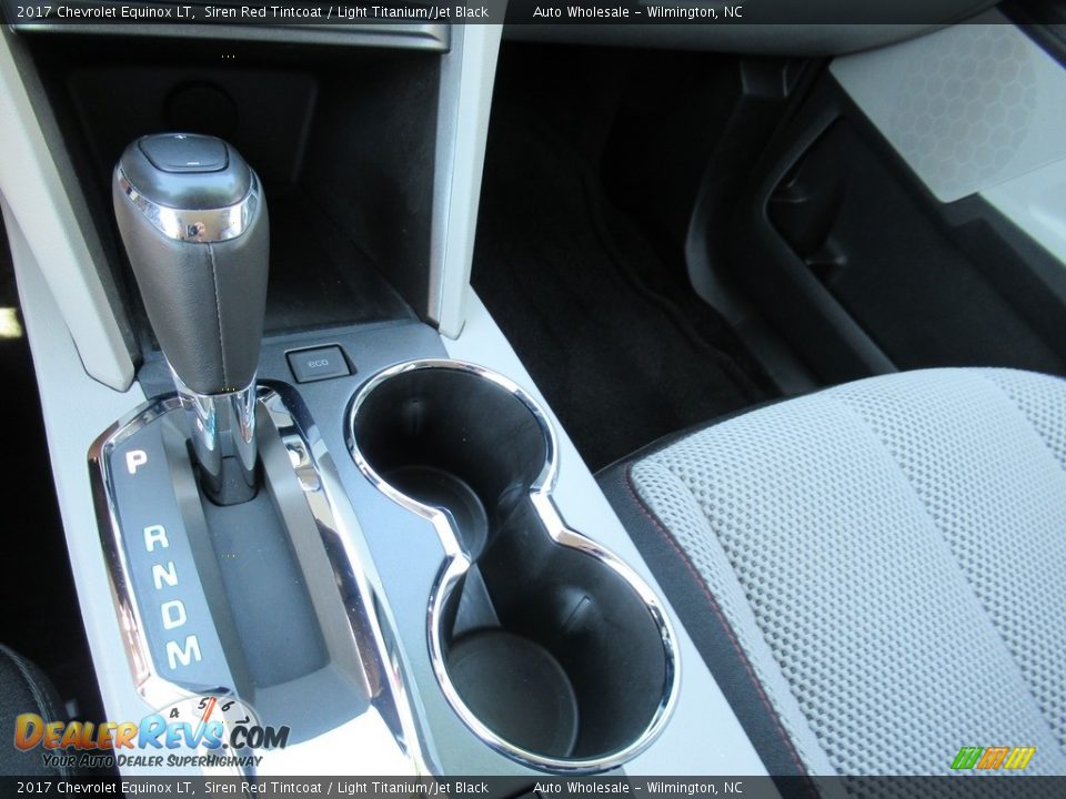 2017 Chevrolet Equinox LT Siren Red Tintcoat / Light Titanium/Jet Black Photo #19