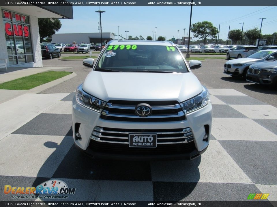 2019 Toyota Highlander Limited Platinum AWD Blizzard Pearl White / Almond Photo #2