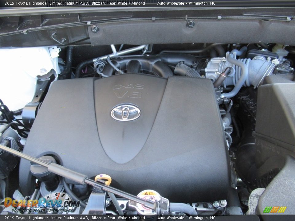 2019 Toyota Highlander Limited Platinum AWD Blizzard Pearl White / Almond Photo #6