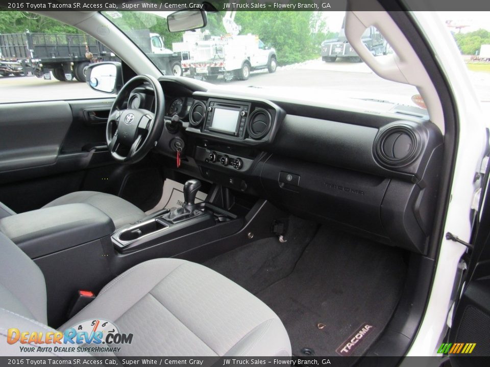 2016 Toyota Tacoma SR Access Cab Super White / Cement Gray Photo #33