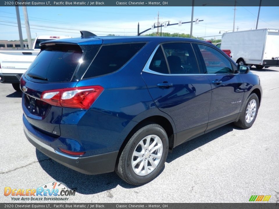 2020 Chevrolet Equinox LT Pacific Blue Metallic / Jet Black Photo #4