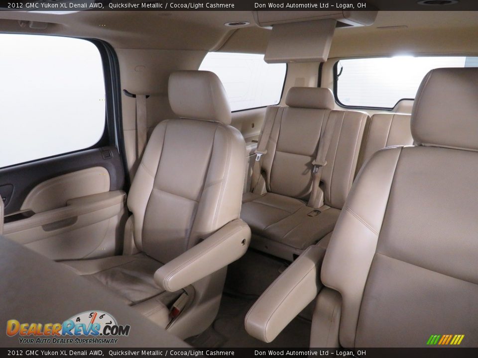 2012 GMC Yukon XL Denali AWD Quicksilver Metallic / Cocoa/Light Cashmere Photo #34
