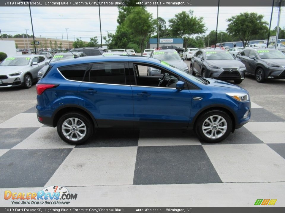 2019 Ford Escape SE Lightning Blue / Chromite Gray/Charcoal Black Photo #3