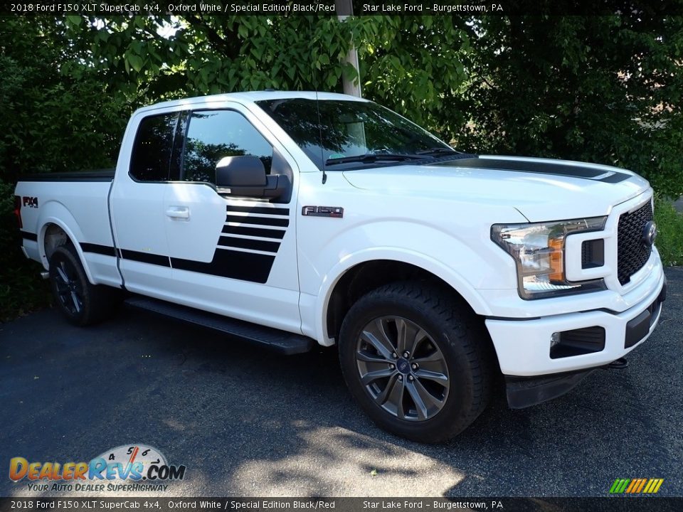 2018 Ford F150 XLT SuperCab 4x4 Oxford White / Special Edition Black/Red Photo #3