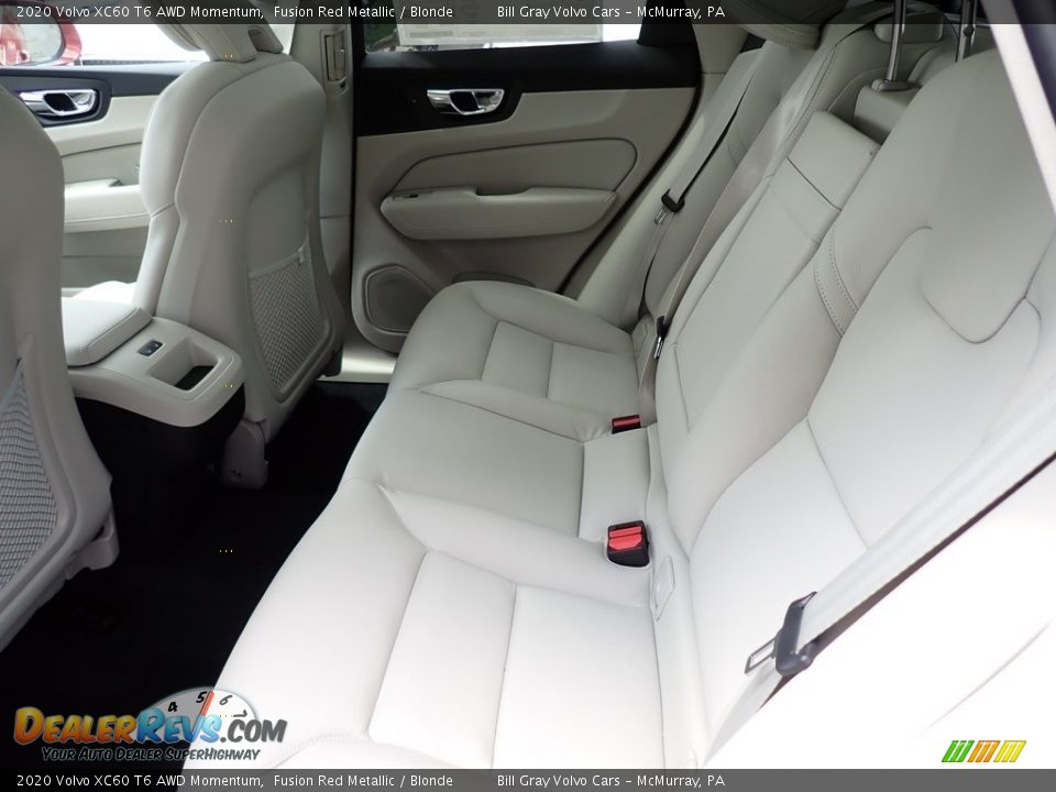 Rear Seat of 2020 Volvo XC60 T6 AWD Momentum Photo #8