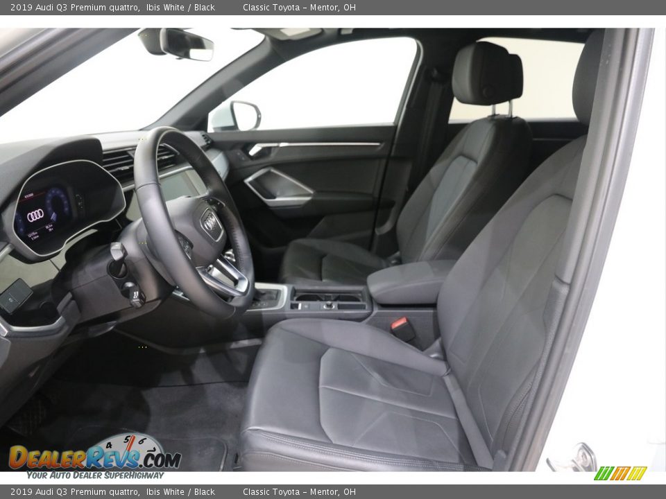 Front Seat of 2019 Audi Q3 Premium quattro Photo #6