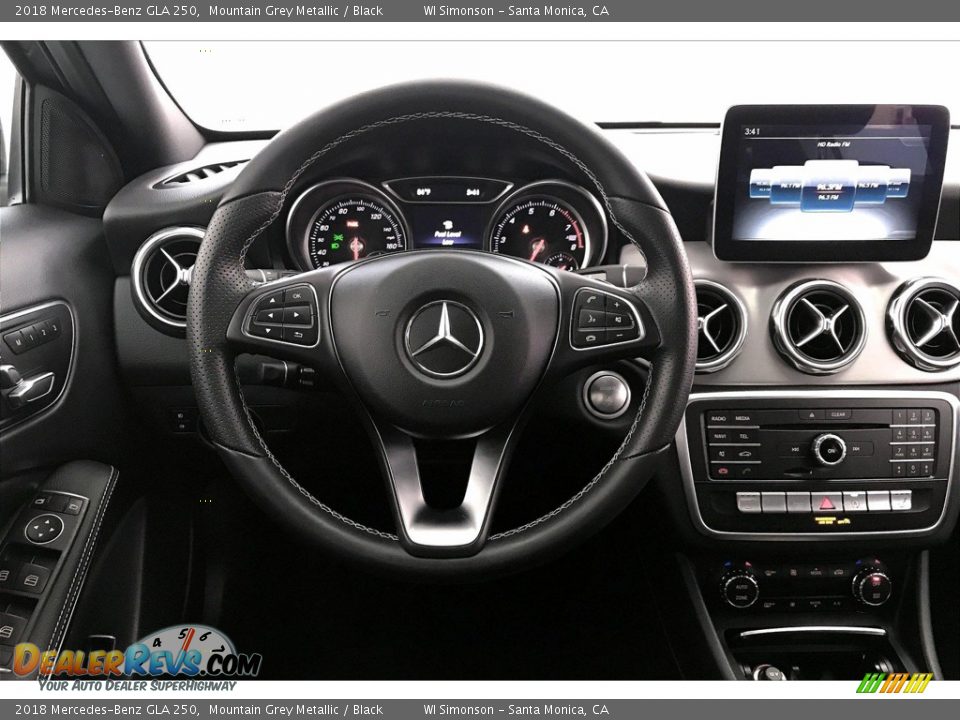 2018 Mercedes-Benz GLA 250 Mountain Grey Metallic / Black Photo #4