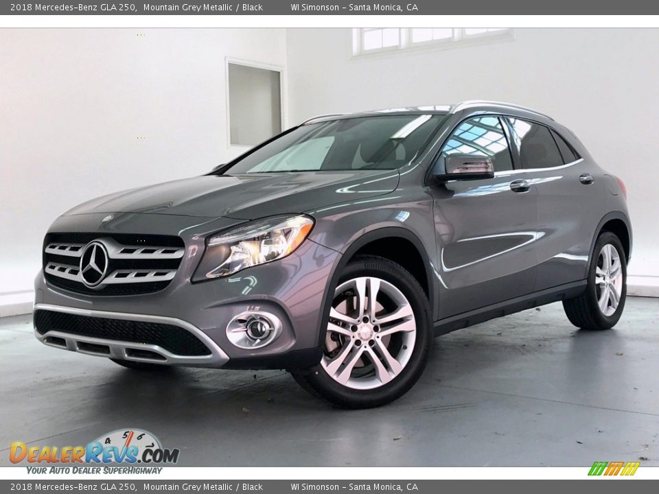 2018 Mercedes-Benz GLA 250 Mountain Grey Metallic / Black Photo #12