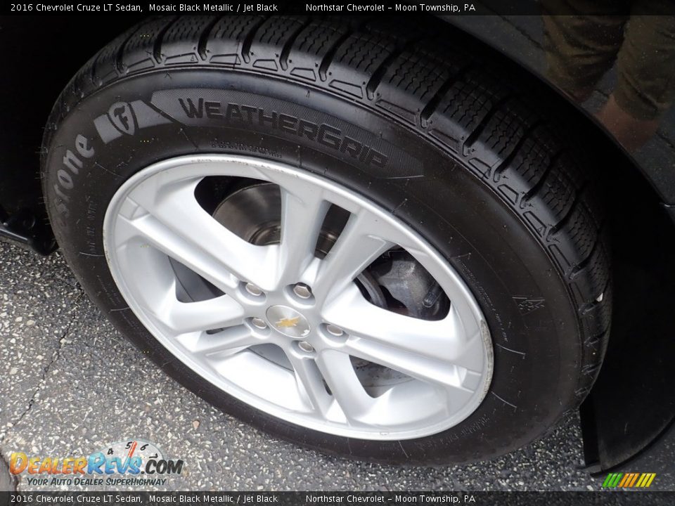 2016 Chevrolet Cruze LT Sedan Mosaic Black Metallic / Jet Black Photo #14