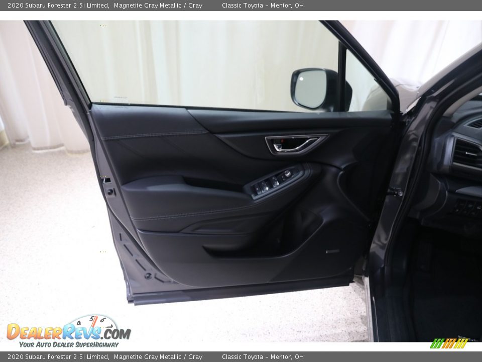 2020 Subaru Forester 2.5i Limited Magnetite Gray Metallic / Gray Photo #5