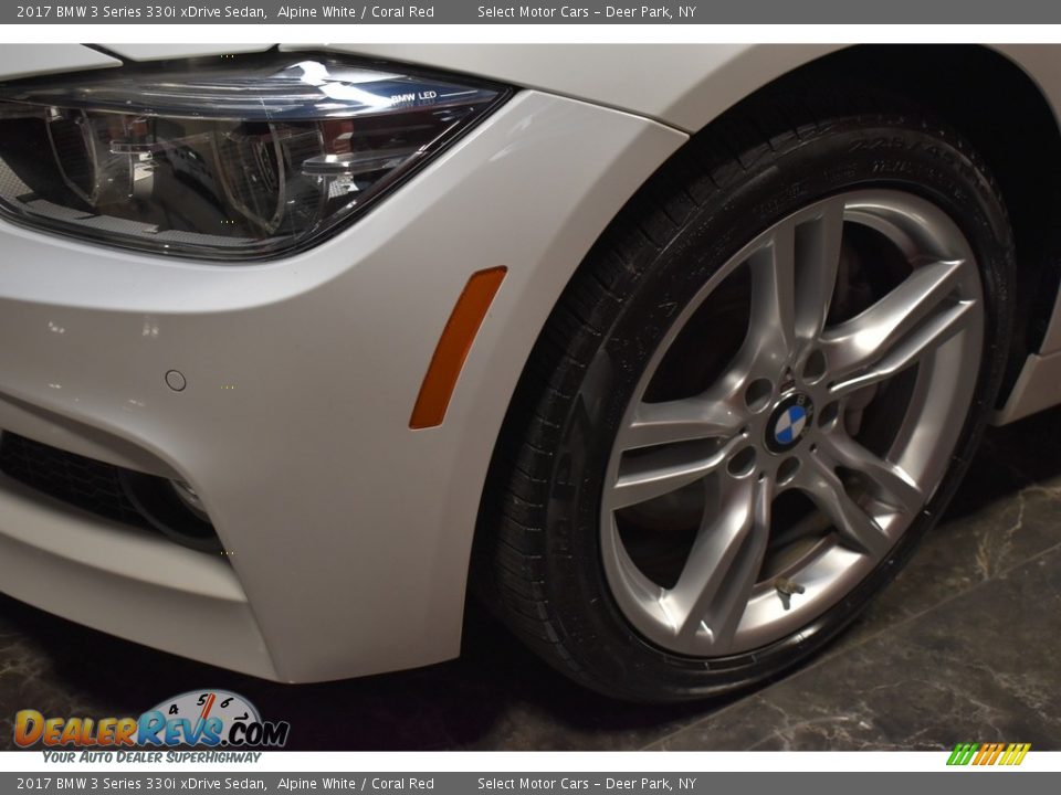 2017 BMW 3 Series 330i xDrive Sedan Alpine White / Coral Red Photo #5