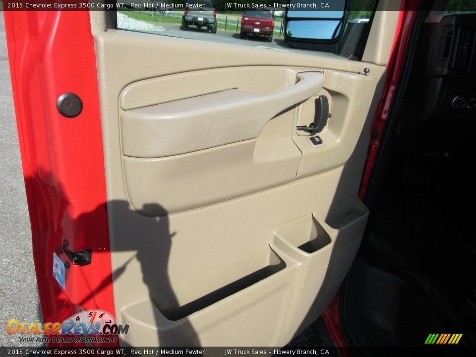 2015 Chevrolet Express 3500 Cargo WT Red Hot / Medium Pewter Photo #27