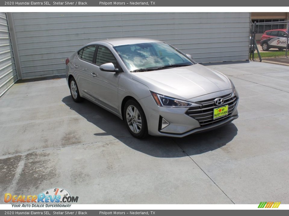 2020 Hyundai Elantra SEL Stellar Silver / Black Photo #2