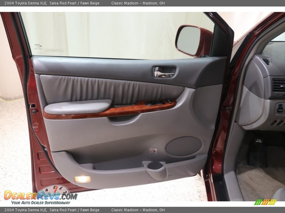 2004 Toyota Sienna XLE Salsa Red Pearl / Fawn Beige Photo #5