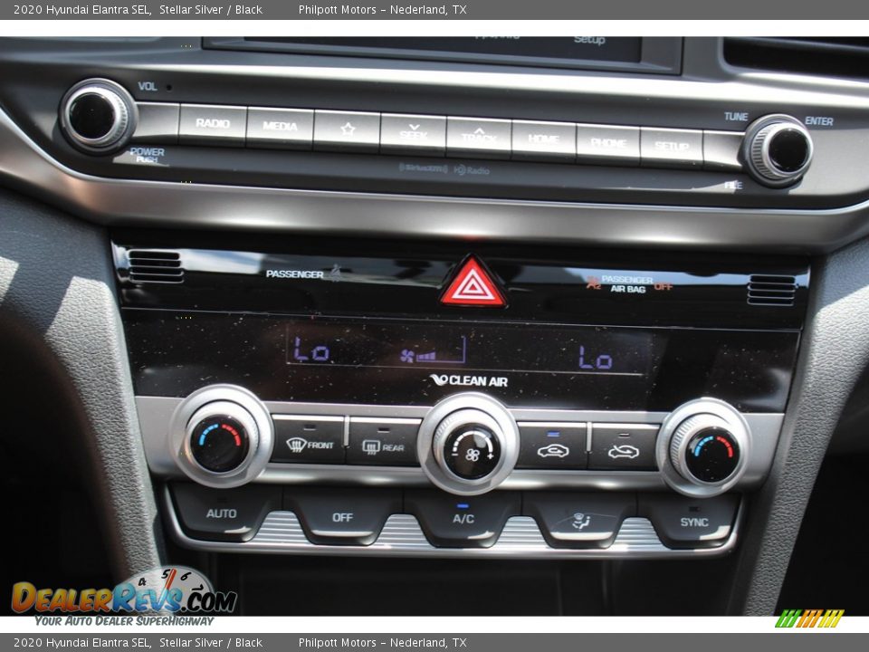 2020 Hyundai Elantra SEL Stellar Silver / Black Photo #16
