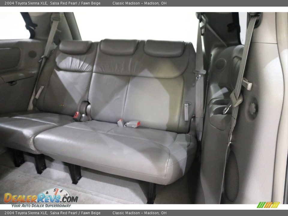 2004 Toyota Sienna XLE Salsa Red Pearl / Fawn Beige Photo #18