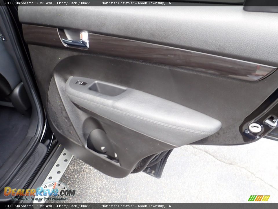 2012 Kia Sorento LX V6 AWD Ebony Black / Black Photo #19