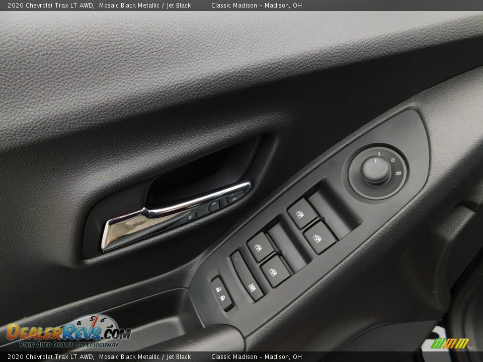 2020 Chevrolet Trax LT AWD Mosaic Black Metallic / Jet Black Photo #11