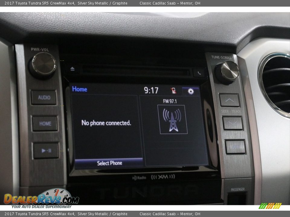 2017 Toyota Tundra SR5 CrewMax 4x4 Silver Sky Metallic / Graphite Photo #12