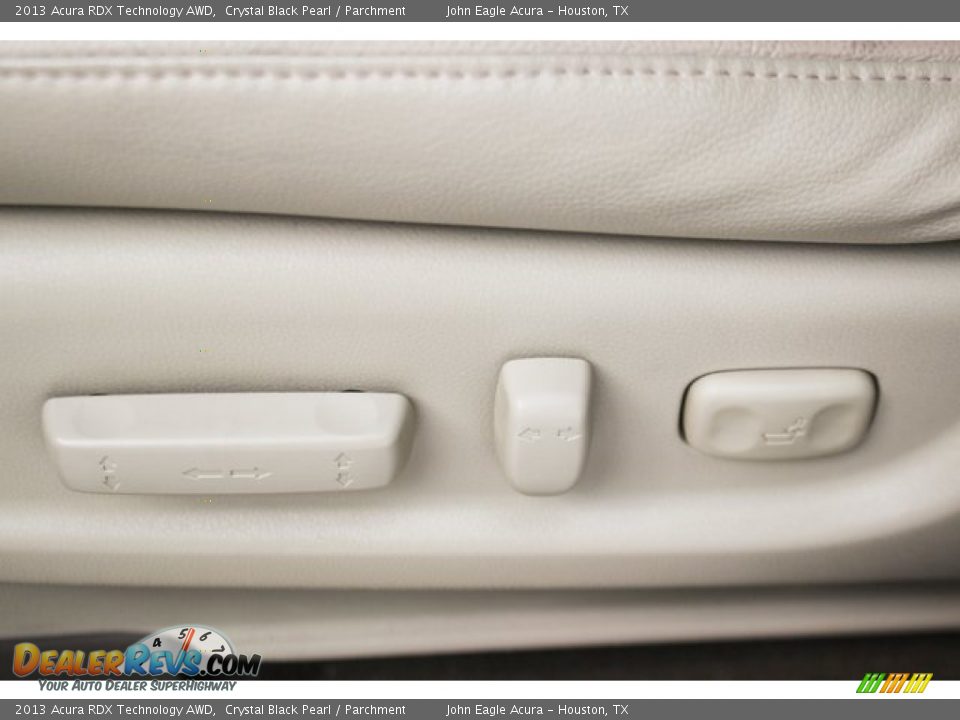 2013 Acura RDX Technology AWD Crystal Black Pearl / Parchment Photo #17