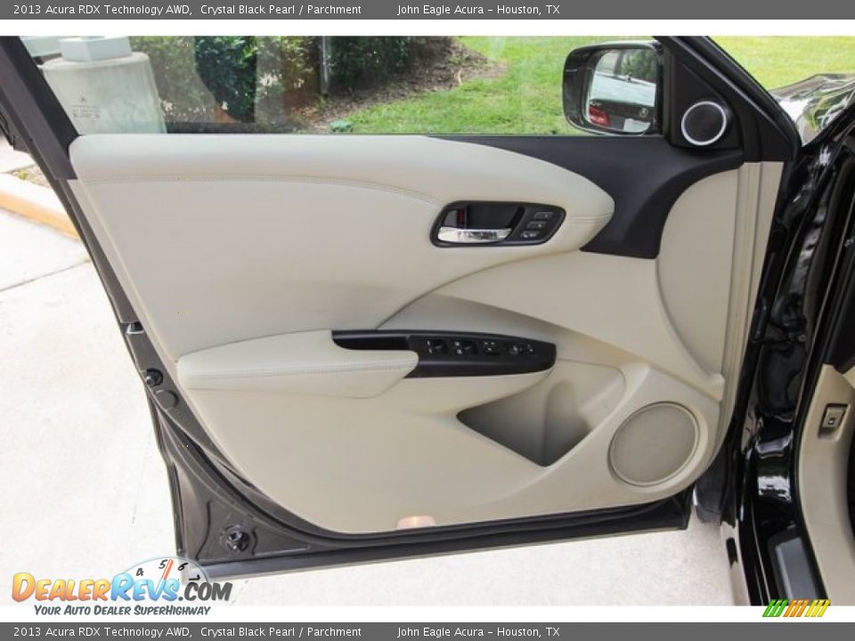 2013 Acura RDX Technology AWD Crystal Black Pearl / Parchment Photo #19