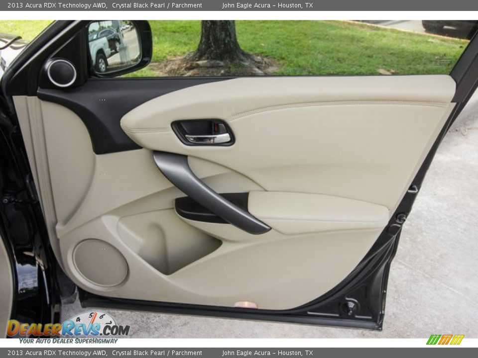 2013 Acura RDX Technology AWD Crystal Black Pearl / Parchment Photo #26