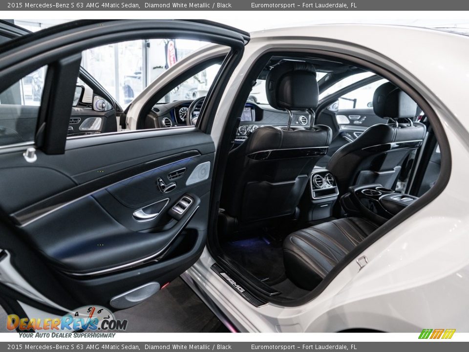 2015 Mercedes-Benz S 63 AMG 4Matic Sedan Diamond White Metallic / Black Photo #17