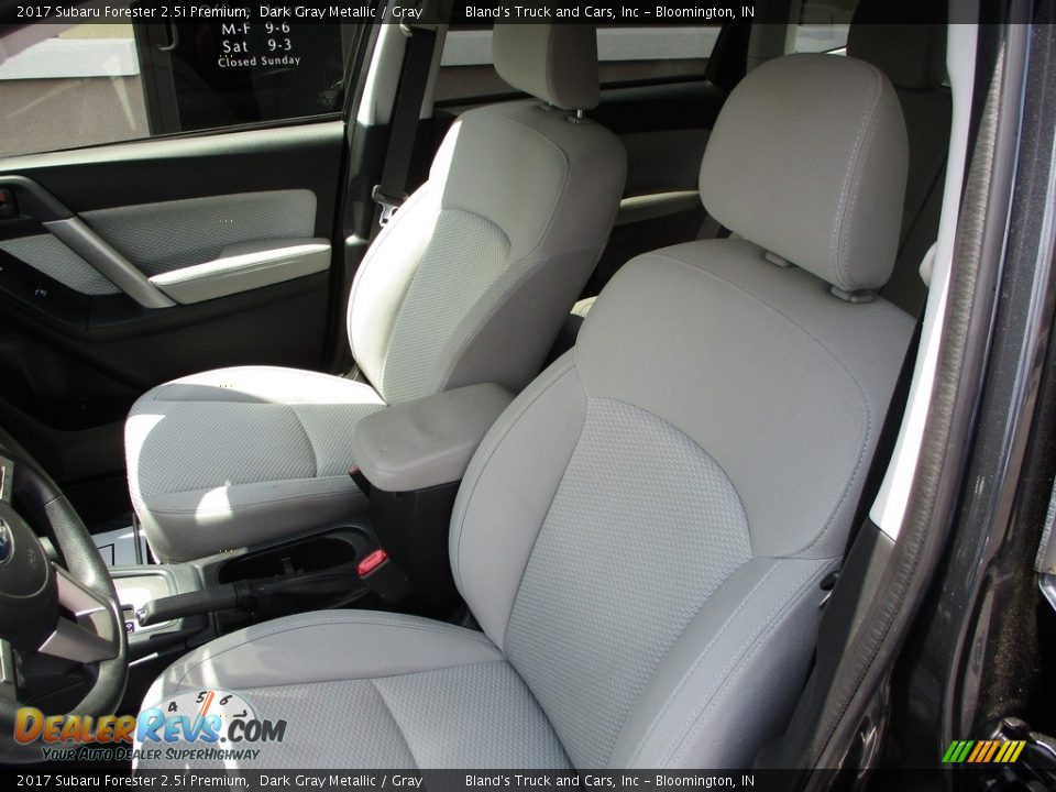 2017 Subaru Forester 2.5i Premium Dark Gray Metallic / Gray Photo #7