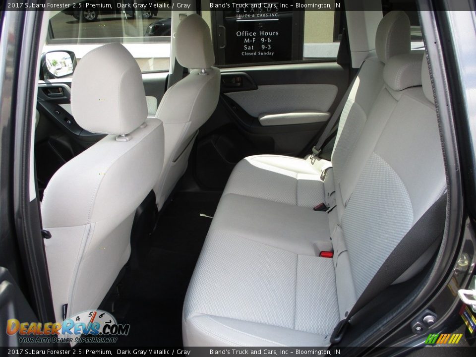 2017 Subaru Forester 2.5i Premium Dark Gray Metallic / Gray Photo #8
