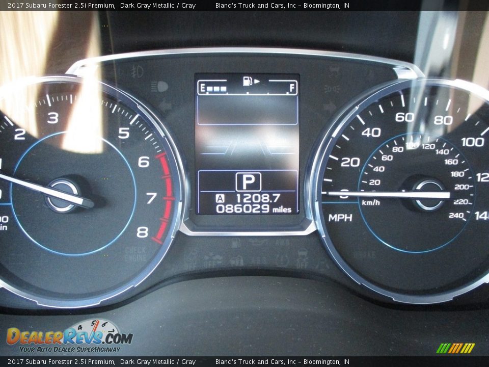 2017 Subaru Forester 2.5i Premium Dark Gray Metallic / Gray Photo #14