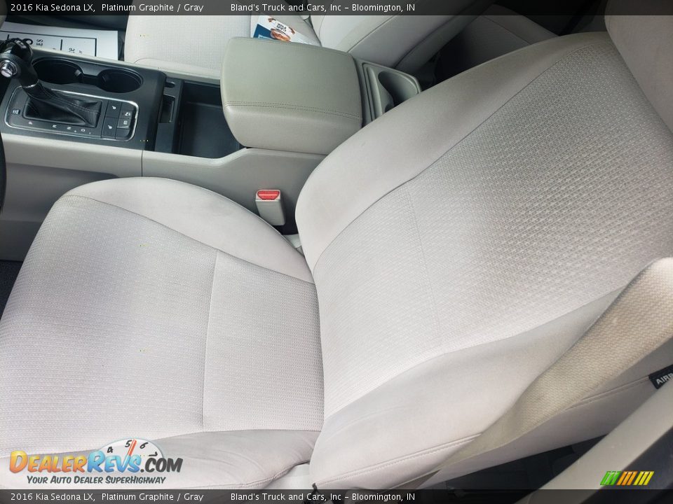 2016 Kia Sedona LX Platinum Graphite / Gray Photo #8