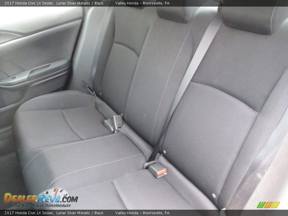 2017 Honda Civic LX Sedan Lunar Silver Metallic / Black Photo #11