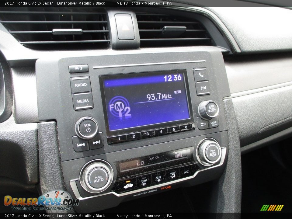 2017 Honda Civic LX Sedan Lunar Silver Metallic / Black Photo #13