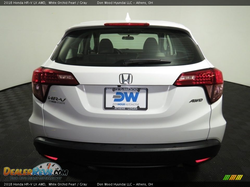2018 Honda HR-V LX AWD White Orchid Pearl / Gray Photo #11