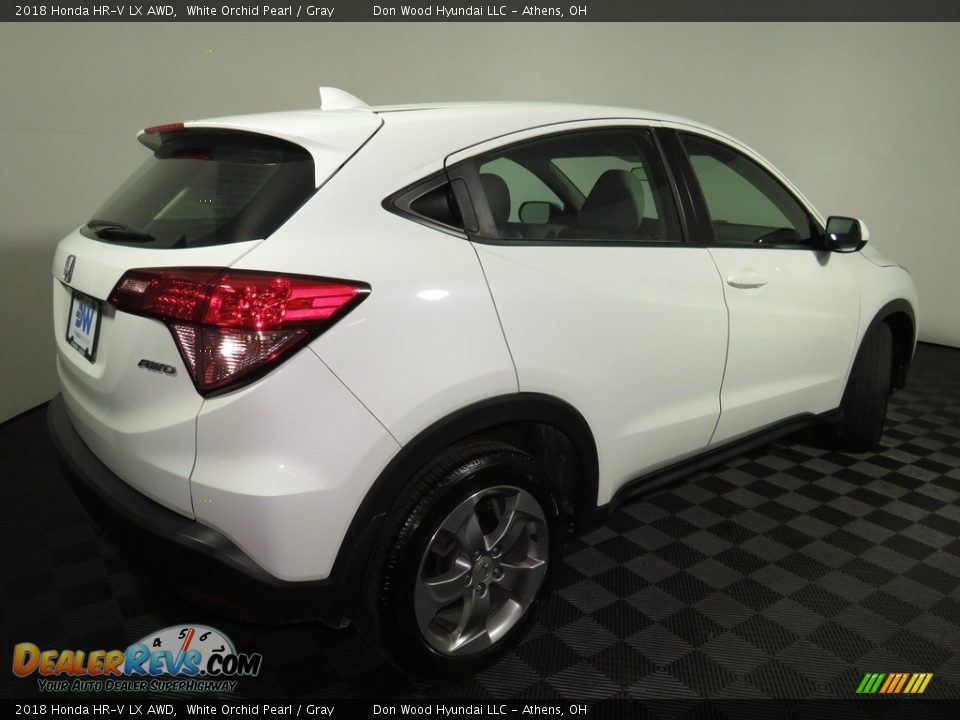2018 Honda HR-V LX AWD White Orchid Pearl / Gray Photo #15