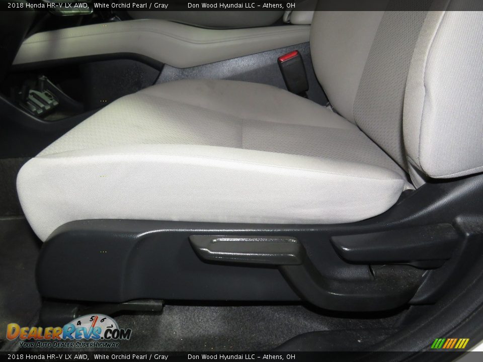 2018 Honda HR-V LX AWD White Orchid Pearl / Gray Photo #18