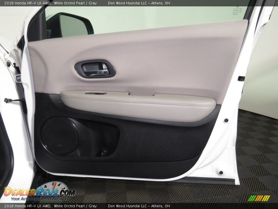 2018 Honda HR-V LX AWD White Orchid Pearl / Gray Photo #25