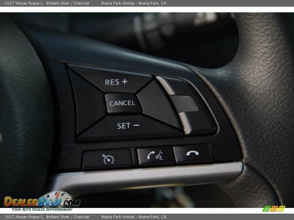 2017 Nissan Rogue S Steering Wheel Photo #15