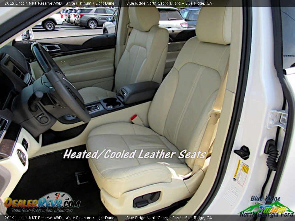 2019 Lincoln MKT Reserve AWD White Platinum / Light Dune Photo #10